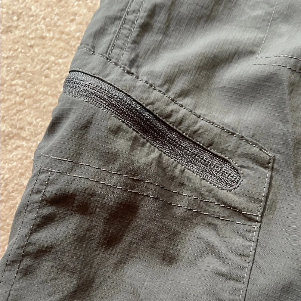 Columbia Convertible Cargo Hiking Pants Mens 44x30 Omni-Shade Sun Protection - Picture 6 of 9